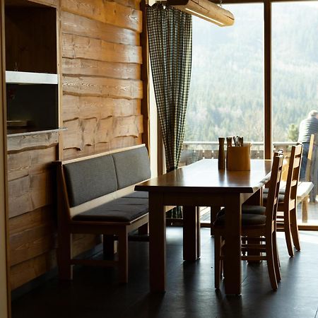 Hotel Kristian Kubova Huť Zewnętrze zdjęcie